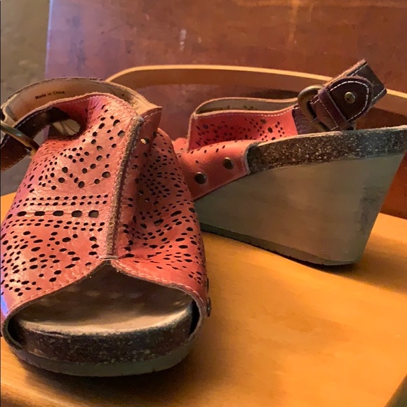PIKOLINOS Shoes - Beautiful leather wedge